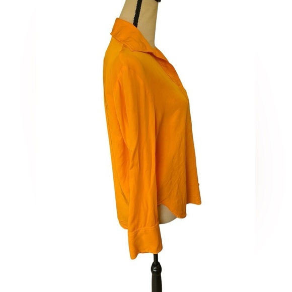 ZARA-size small silky viscose blend. Oversized Vneck, buttoned front & cuffs EUC - Picture 9 of 10